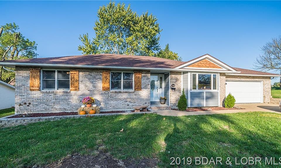 1st image of 107 Carolyn Dr