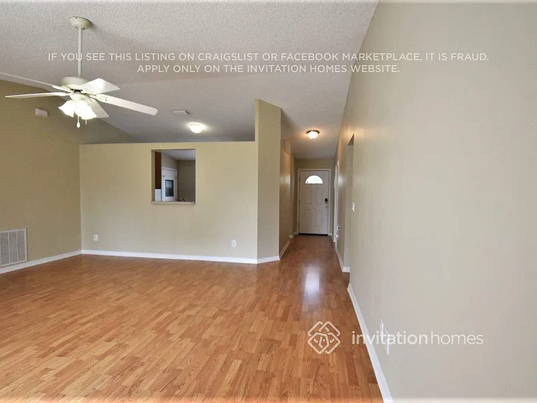 1460 Casa Rd — Photo 2