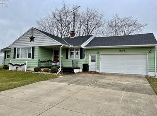 524 Spangler St, Willard, OH 44890
