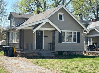 1315 E 59th Ter, Kansas City, MO 64110