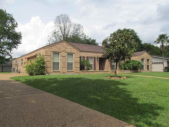 2nd image of 5940 Pinkstaff Ln