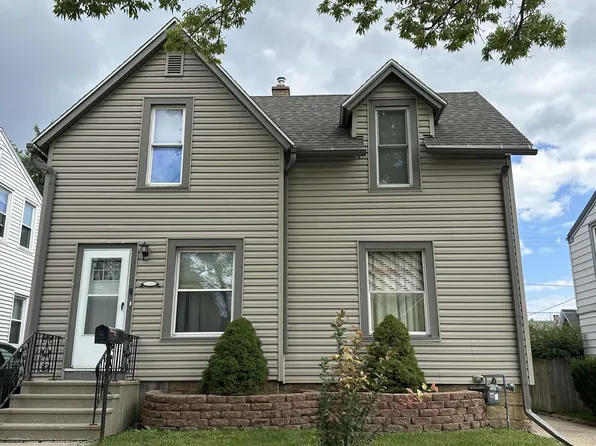1518 South 90th STREET, West Allis, WI 53214