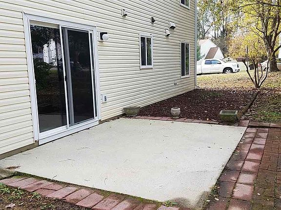 4th image of 101 Braine Ct