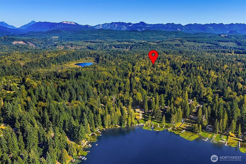 2nd image of 358 XX NE Moss Lake Road
