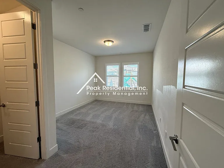 3535 Heron Ct — Photo 18