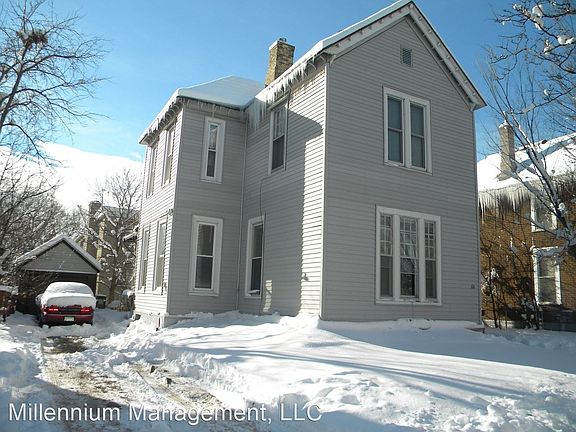 5th image of 606 8th St SE #1-2-4