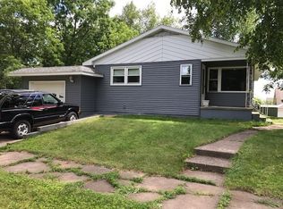 715 W Fleshiem St, Iron Mountain, MI 49801