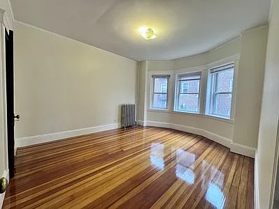 162 Summer St #11 — Photo 7