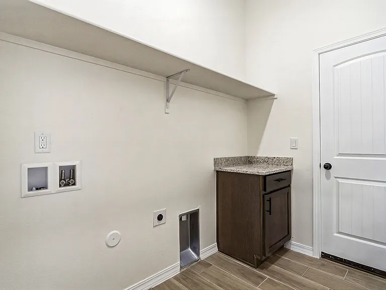 15340 Resolve Dr — Photo 27