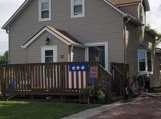 913 F Ave, Pollock, SD 57648