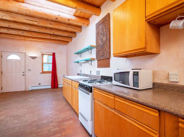 10 Metate Ln Unit B