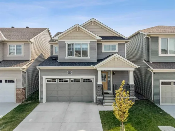 120 E Carringford Rd NW, Calgary, AB T3P 2H1