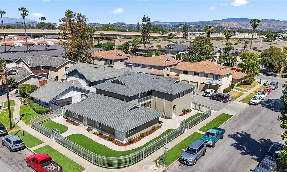1st image of 15582 Boleyn Cir