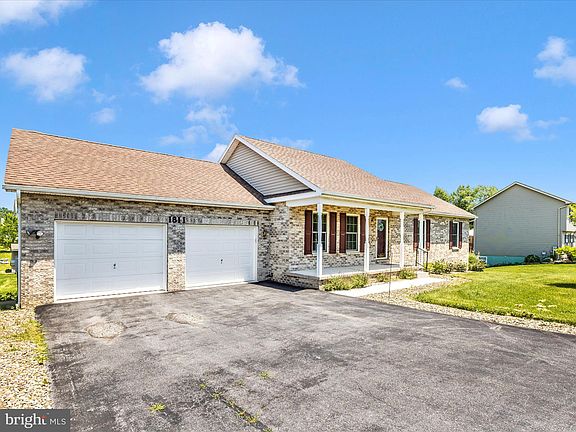 2nd image of 1811 Wood Duck Dr E