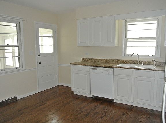 2nd image of 507 Garfield Ave