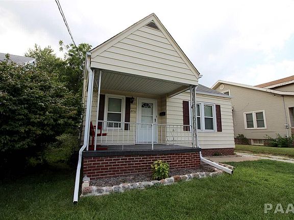 3rd image of 2711 N University St