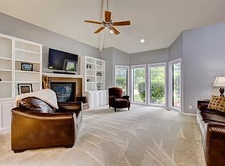 4th image of 4990 N Lakes Edge Pl