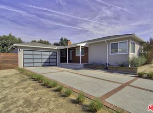 8832 Villanova Ave, Los Angeles, CA 90045