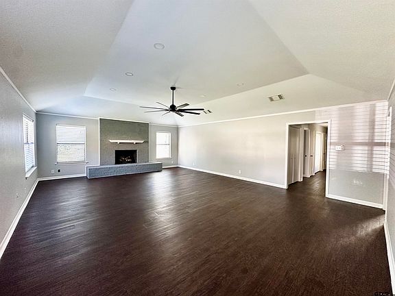 3rd image of 604-606 Woodland Hills Dr