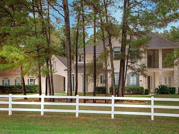 4th image of 12210 Pin Oak Dr