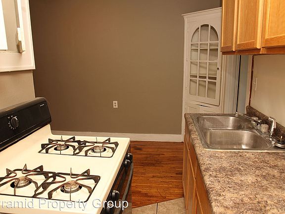 2nd image of 517 S Connecticut Ave