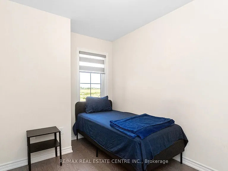 353 Inspire Blvd — Photo 22