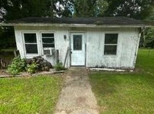 18 Cross Rd, Clementon, NJ 08021