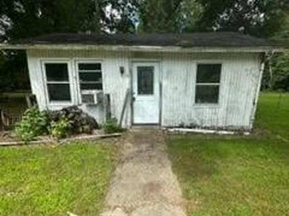 18 Cross Rd, Clementon, NJ 08021