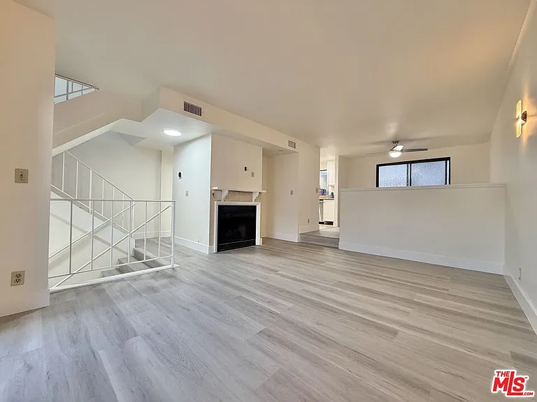 31 Eastern Ave #4 — Photo 1