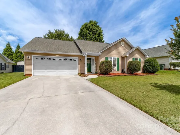 4321 Timberwood Dr, Gastonia, NC 28056