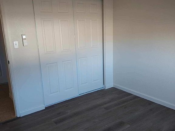 5th image of 500 King Ave #17