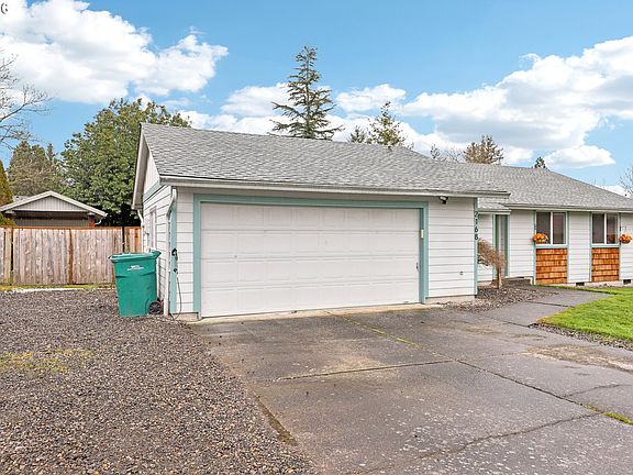 2nd image of 2168 SE Harlow Ct
