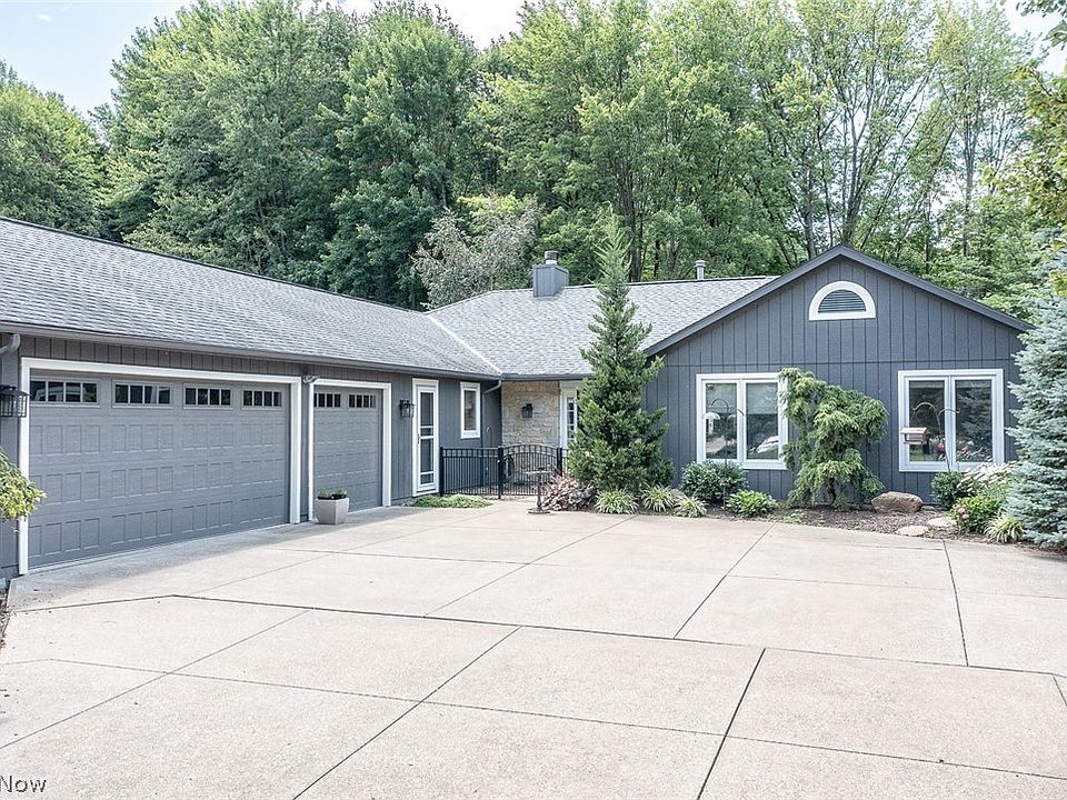 1st image of 21431 Creekside Dr