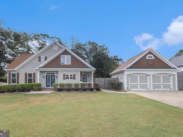 101 Grove Park Dr, Carrollton, GA 30117