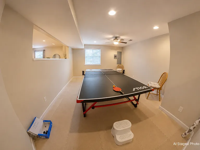 3727 Peachtree Cir — Photo 16