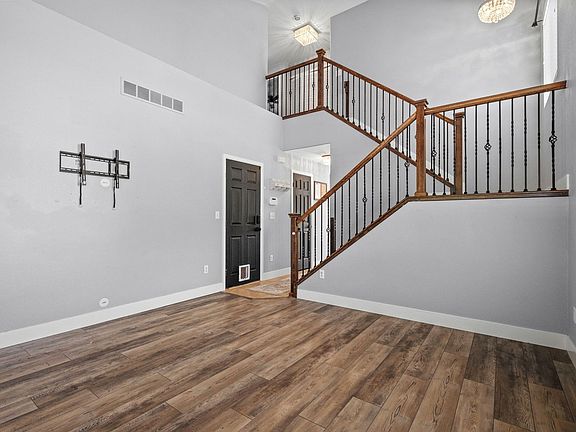 5th image of 15584 E 97th Ave