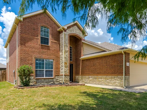203 Arabian Rd, Waxahachie, TX 75165