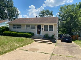 444 Shepley Dr, Saint Louis, MO