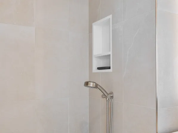 34-35 44th Street image 7 of 44