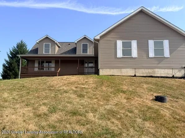 5795 E Centerline Rd, Saint Johns, MI 48879