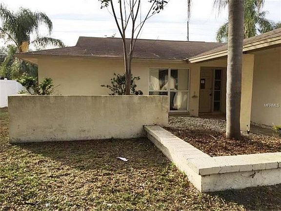 2nd image of 10870 Del Prado Dr W