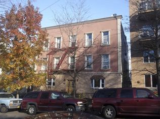 318 23rd St, Brooklyn, NY
