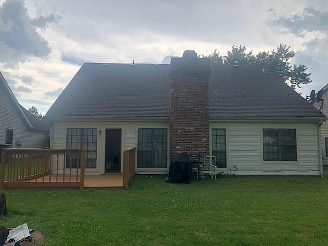 2nd image of 7828 Hollow Ridge Cir