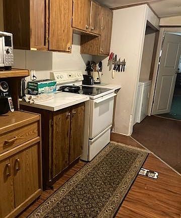 3rd image of 4308 Blue Bird Ln #Po-8