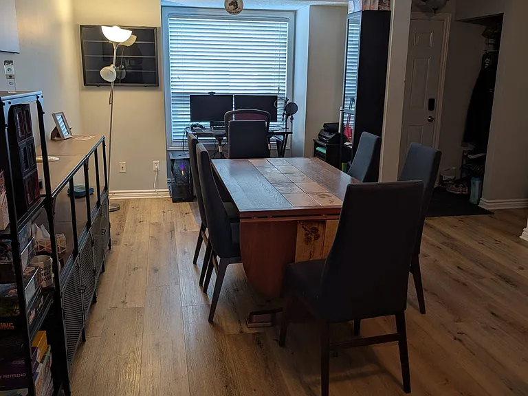 1920 Culver Dr #4 — Photo 2