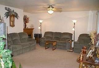 4th image of 1066 Erskine Way