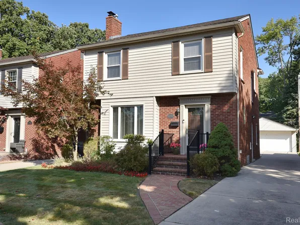 23510 Wilson Ave, Dearborn, MI 48128