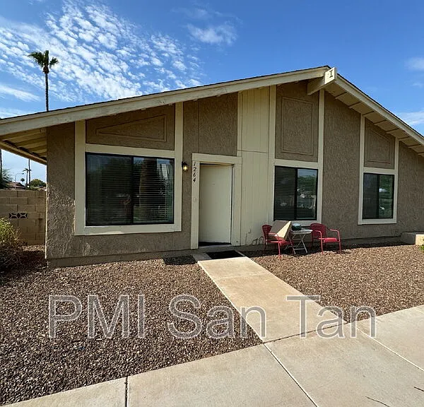 1264 N 84th Pl — Photo 2