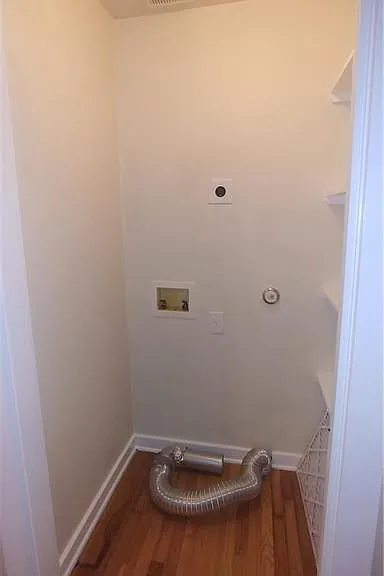 2109 Wright St — Photo 11