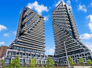 30 Inn On The Park Dr #2007, Toronto, ON M3C 0P7